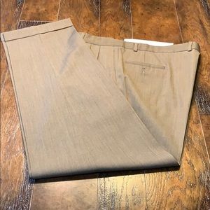 Tan/khaki dress slacks - Pronto Uomo